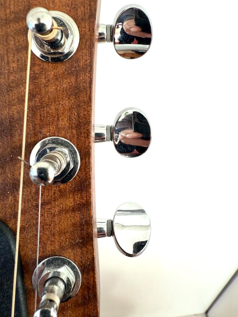 Taylor GS Mini-e Koa ミニギター【ピックアップ搭載】