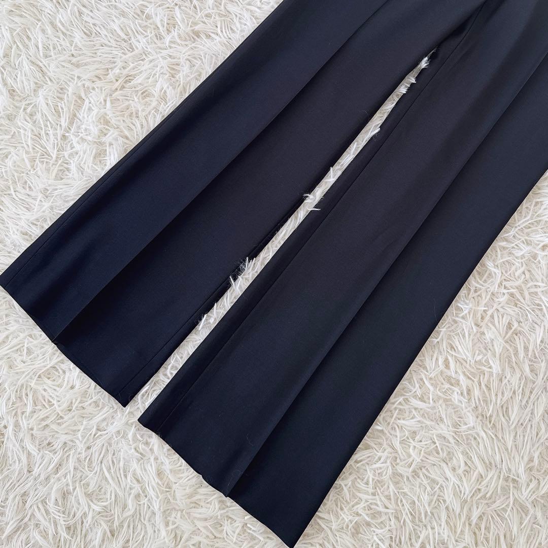 美品✨セオリーリュクス EXECUTIVE ノーカラー パンツスーツ 紺 M〜L