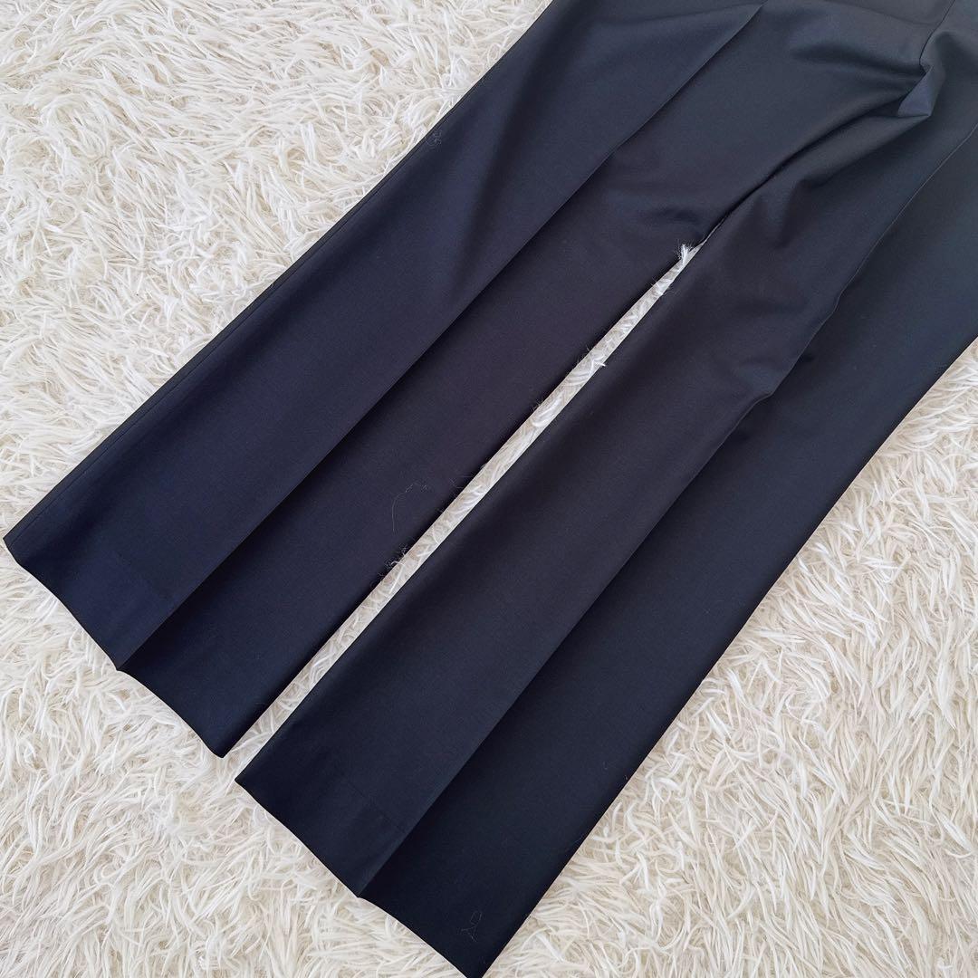 美品✨セオリーリュクス EXECUTIVE ノーカラー パンツスーツ 紺 M〜L