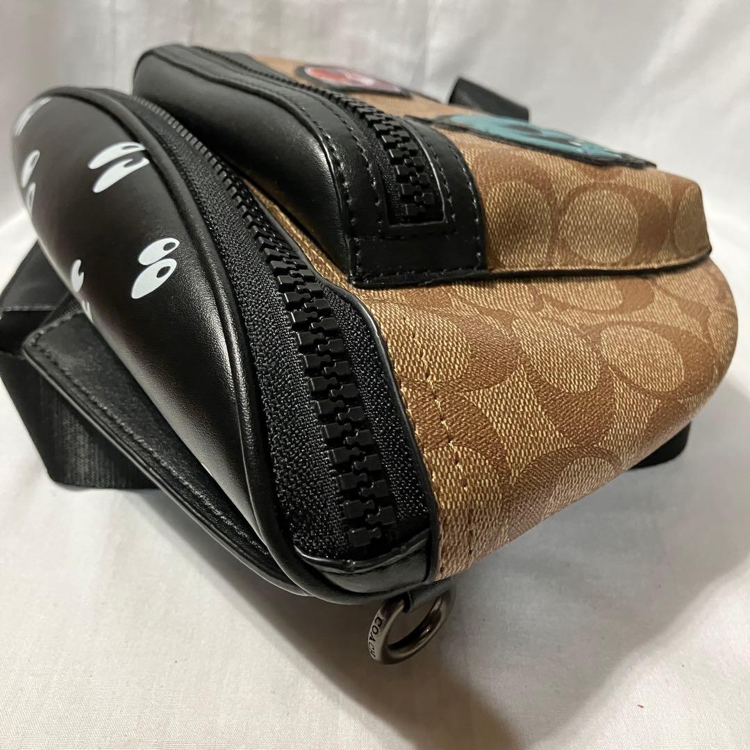 COACH × Disney 白雪姫 ウエストバッグ F72952 中古