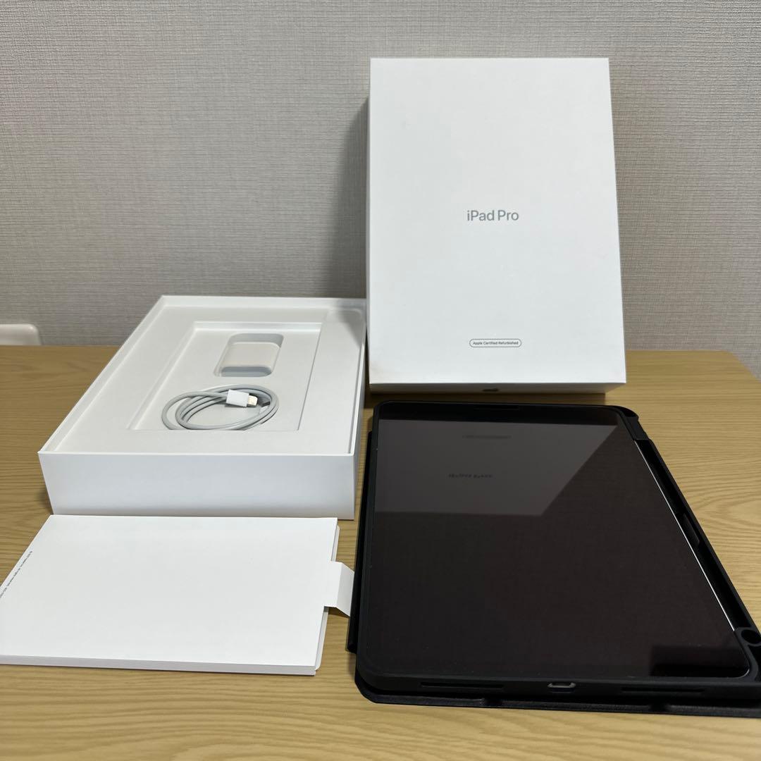 iPad Pro シルバー 11インチ　第二世代　128GB（整備済み品）