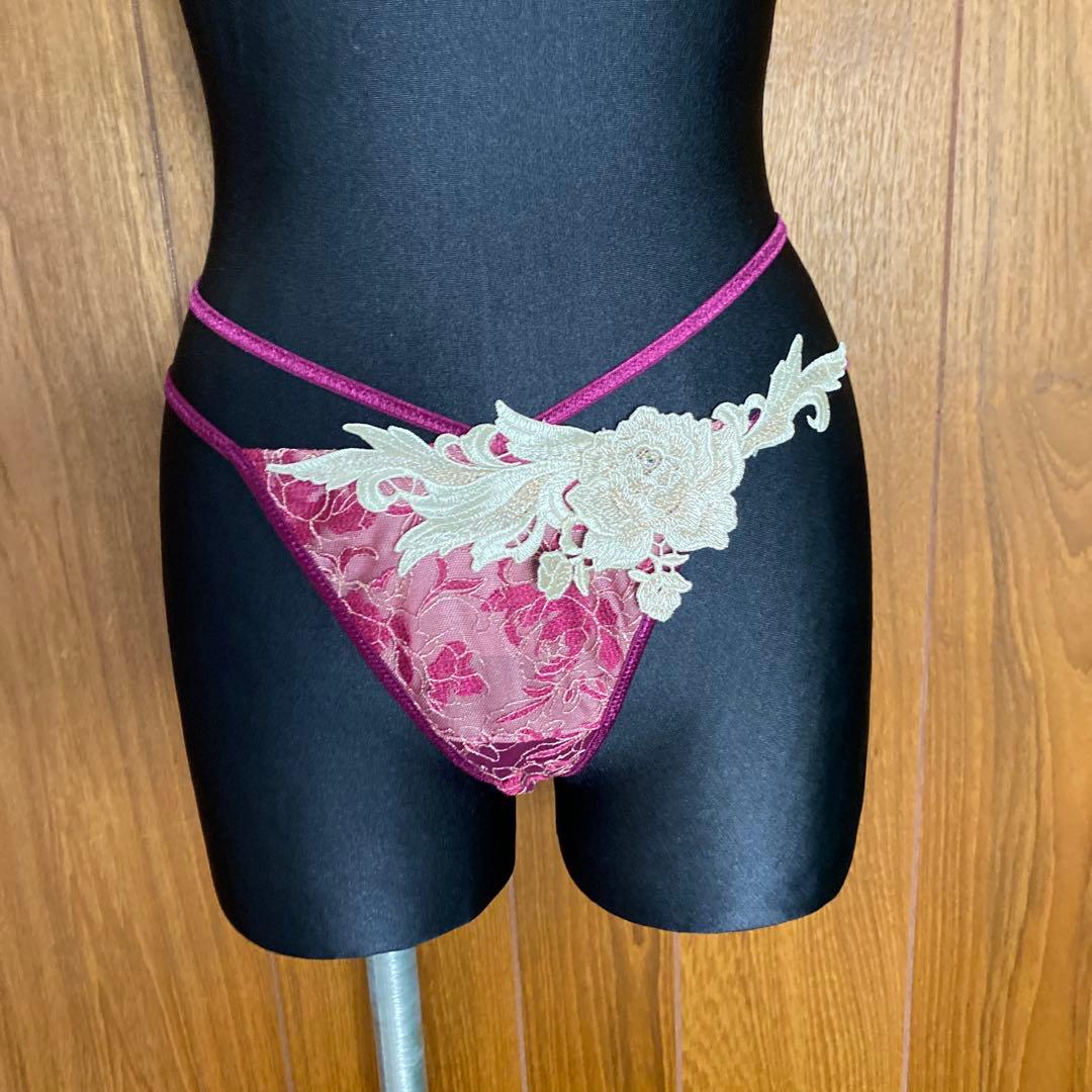 川*硝様 サルート　40周年記念モデル　生産限定品　タグ付き未使用品　スリップ＆