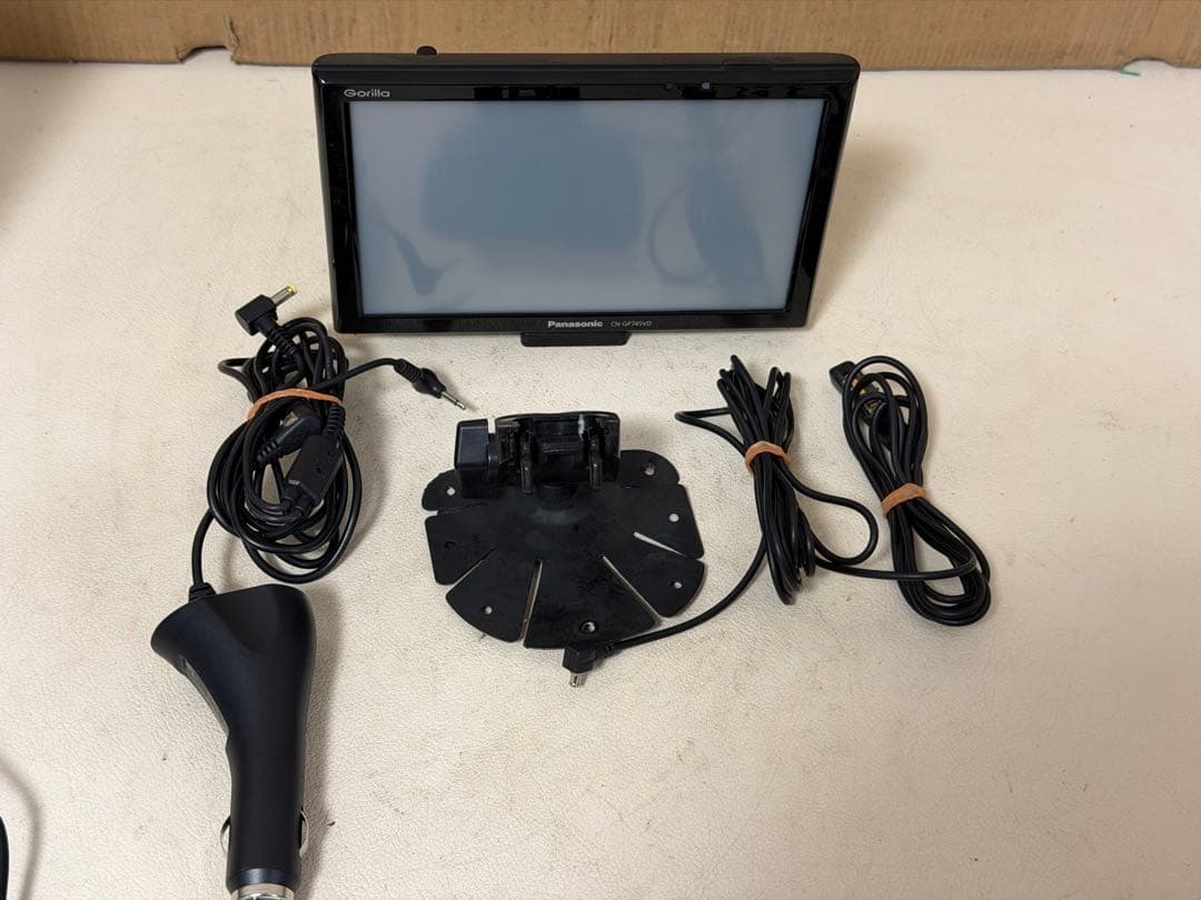 パナソニック CN-GP745VDポータブルナビ Panasonic