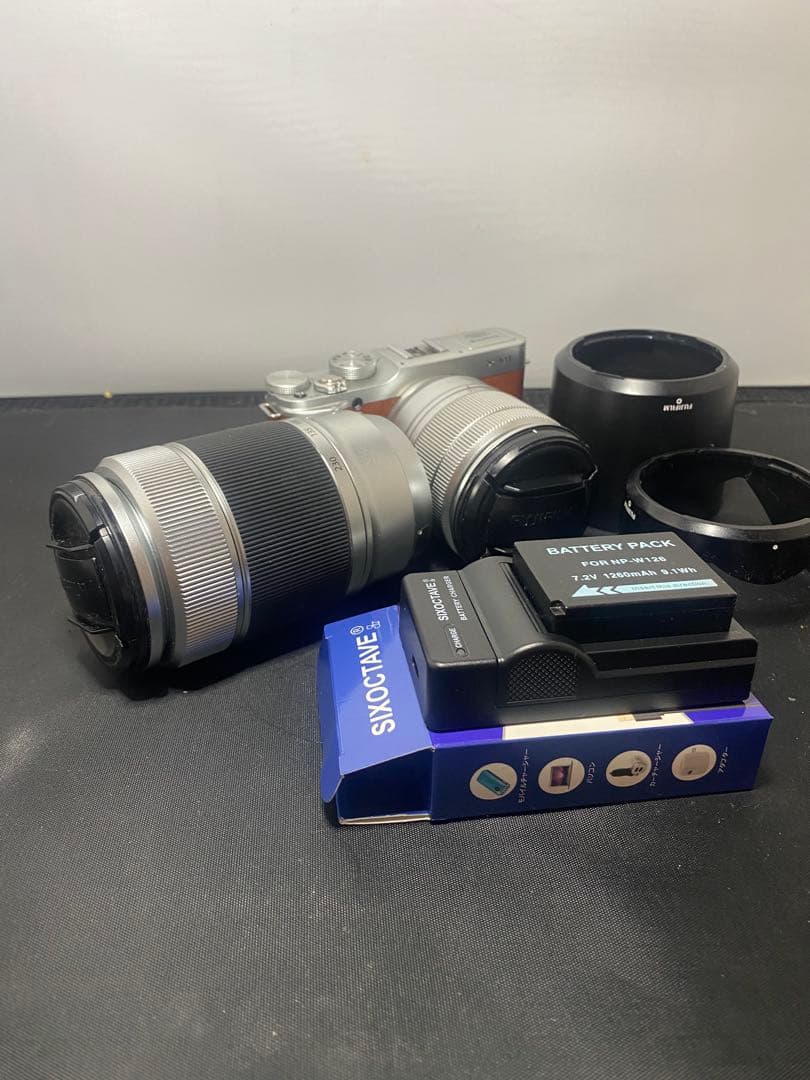 値下けしました！Fuji X-m1ミラーレス16-50と50-230電池も2個