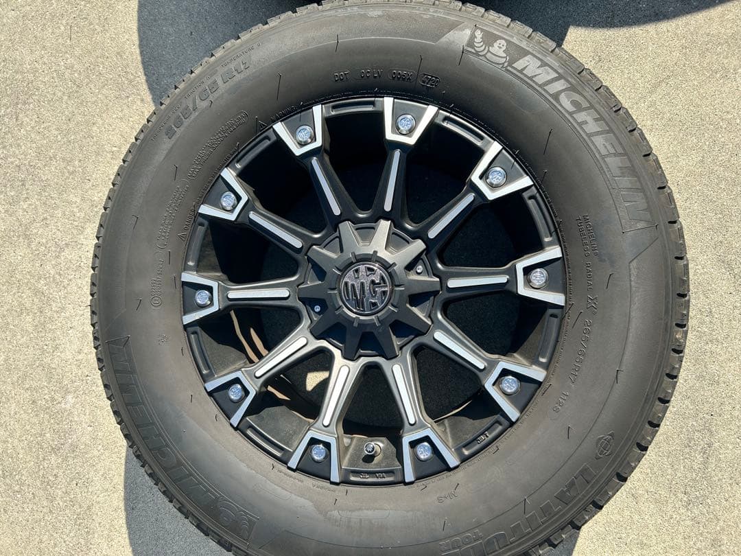 マーテルギア　モンスター4本セット265/65/r17【美品】