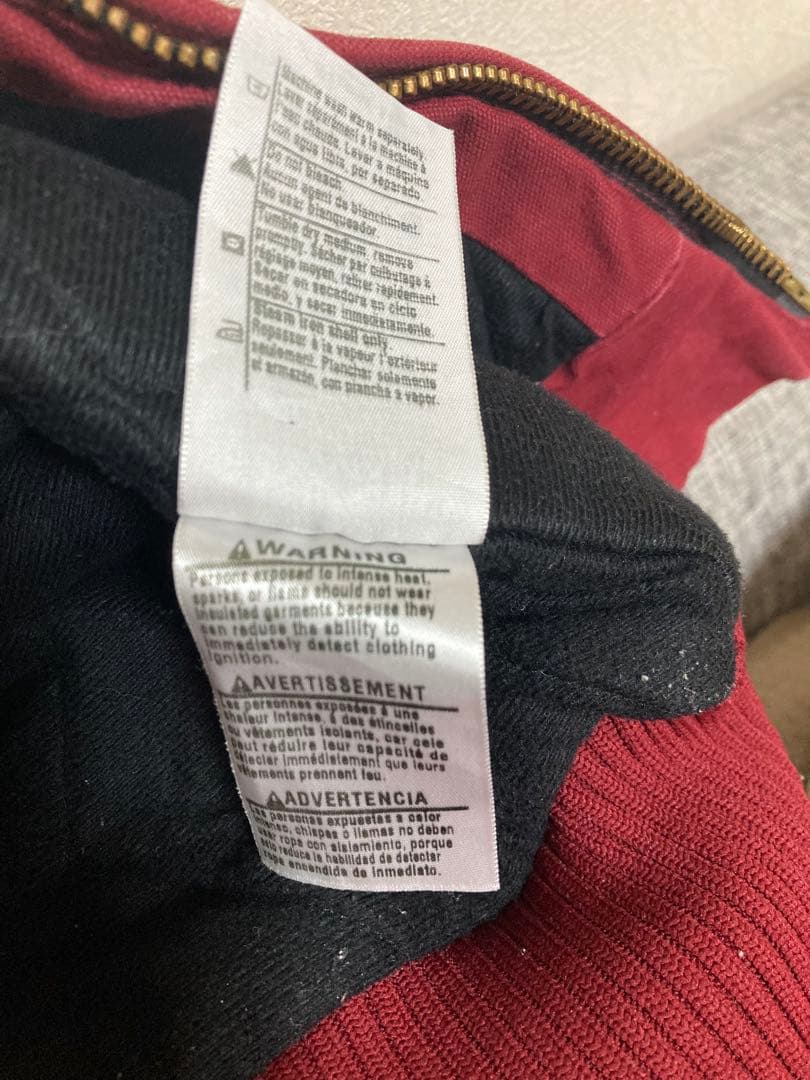 Carhartt フード付きジャンパー Sサイズ 赤