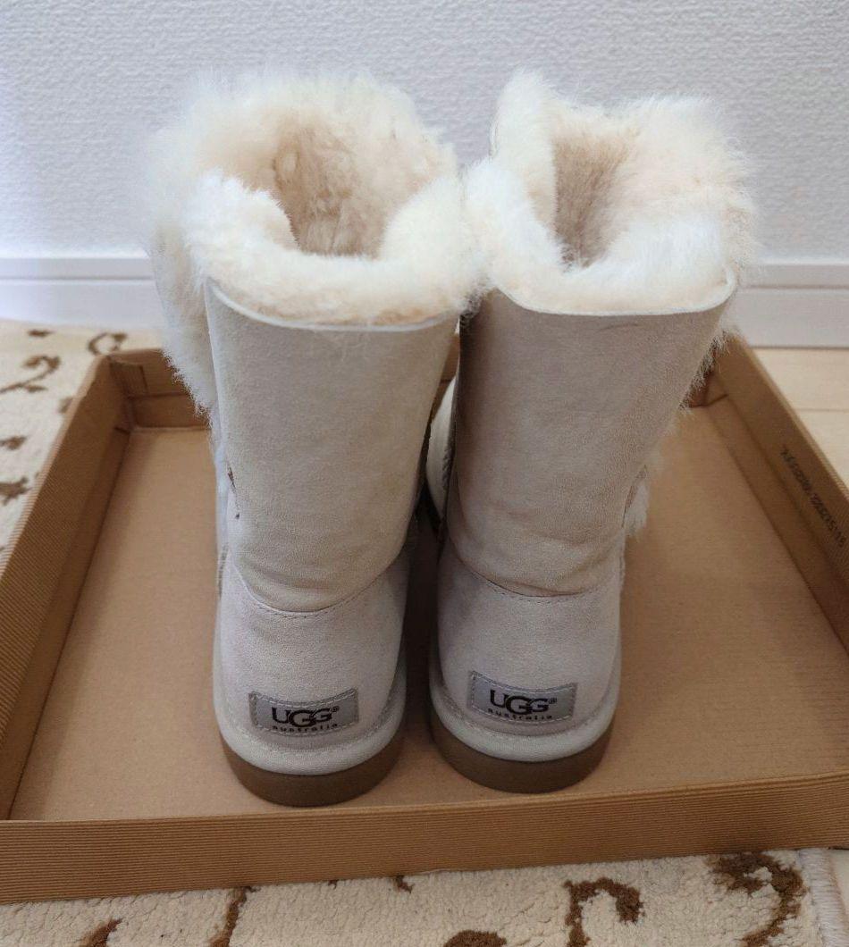 UGG W BAILEY BUTTON 5803 ムートンブーツ