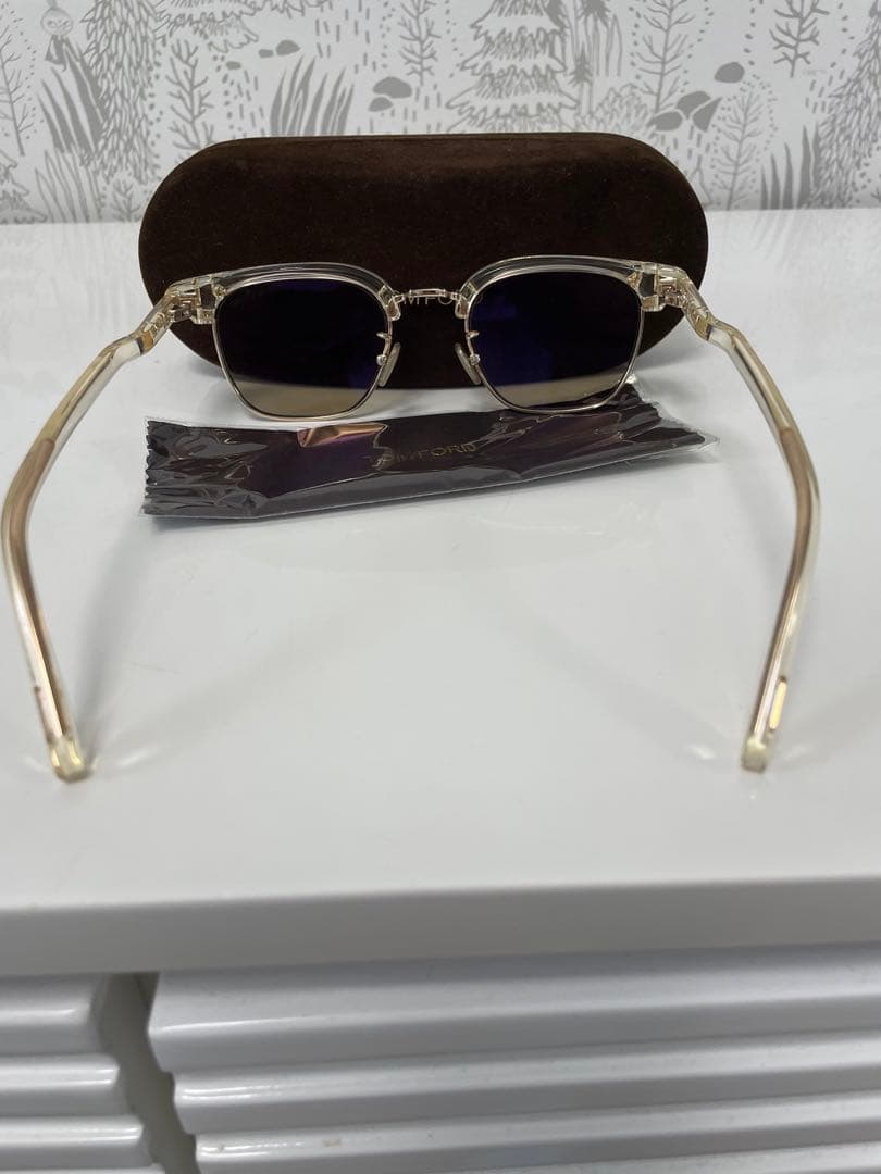美品！【TOM FORD\トムフォード】クリアサングラス 日本限定モデル