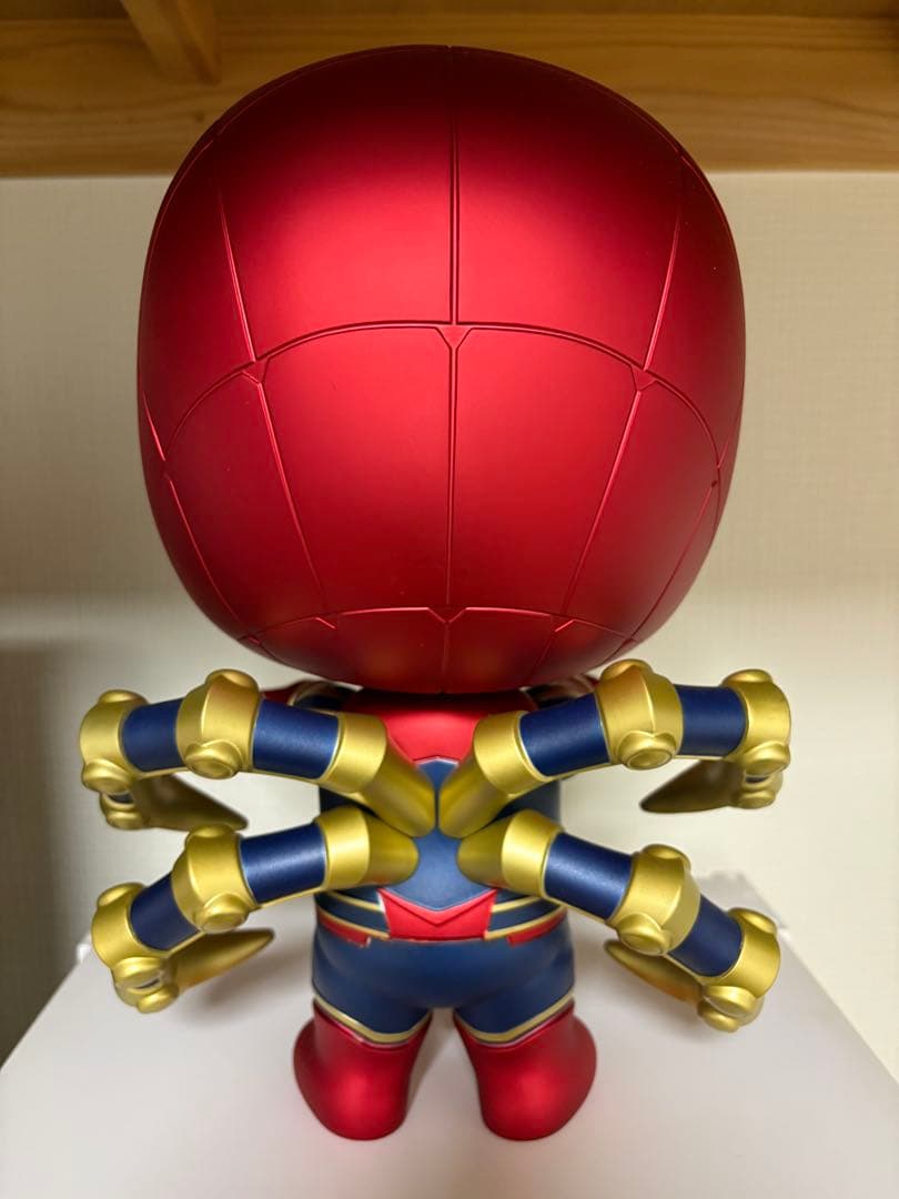 コスビ　XL ホットトイズ アイアンスパイダー　スパイダーマン　フィギュア