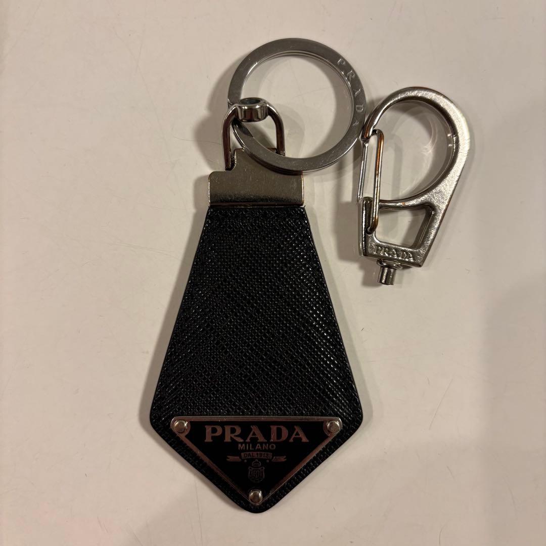 PRADA プラダ キーリング キーホルダー サフィアーノ SAFFIANO