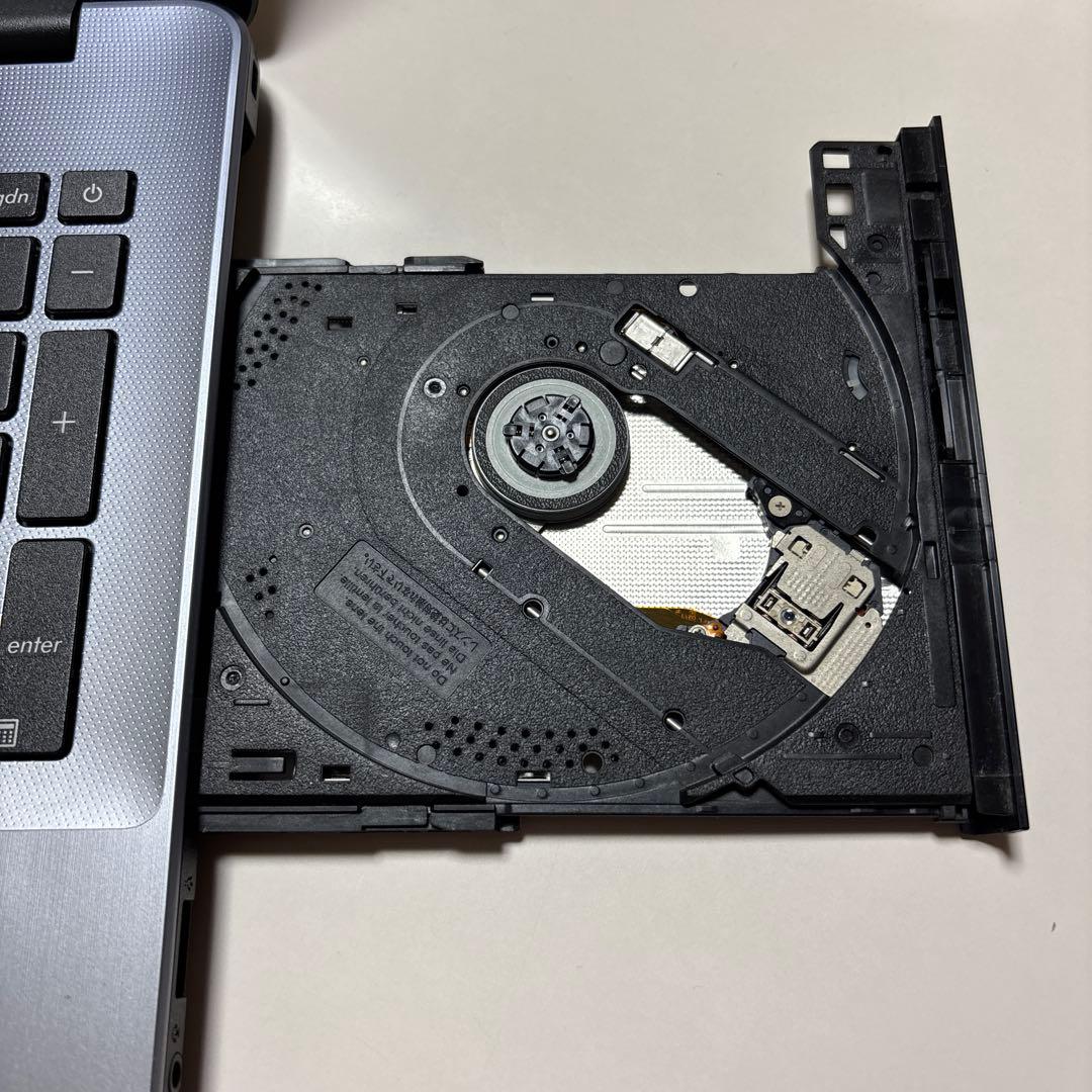 Windowsノート本体 Core i7 ASUS VivoBook X542UN-8550 / 16GB