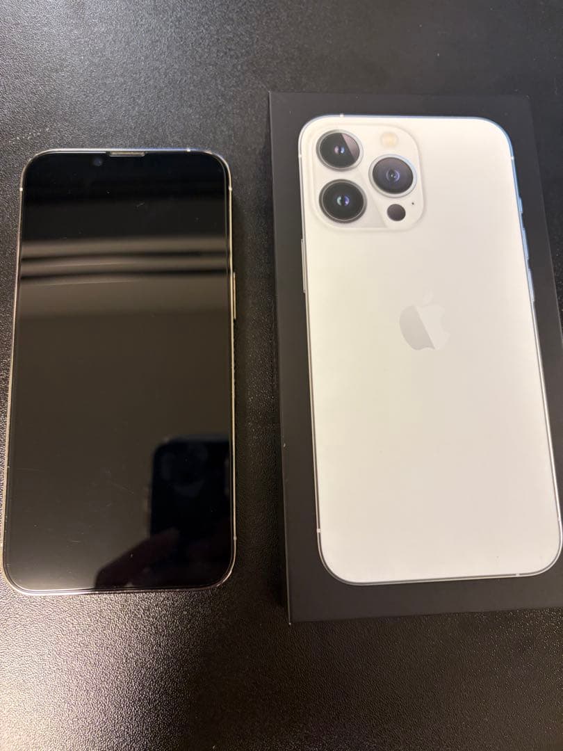 【美品】iPhone 13 pro 本体SIMフリー　シルバー　128GB