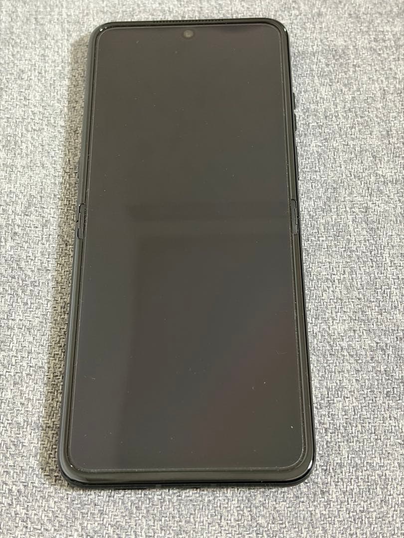 Motorola razr 60 ultra 国内版SIMフリー