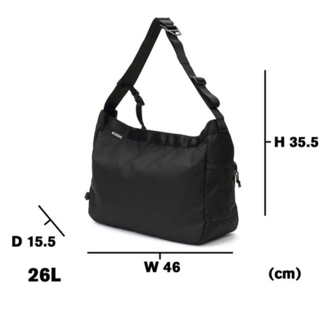バッグ CHROME NEWSPAPER MESSENGER BLACK 26L