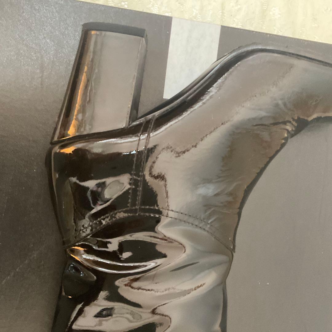 専用CHANEL ブラック パテントレザー ロングブーツ３７(23、5〜24cm