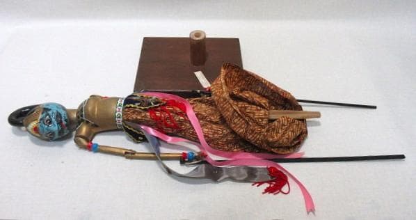 『インドネシア伝統的人形劇 ワヤン・ゴレ』 操り中古人形７体 アンティーク人形