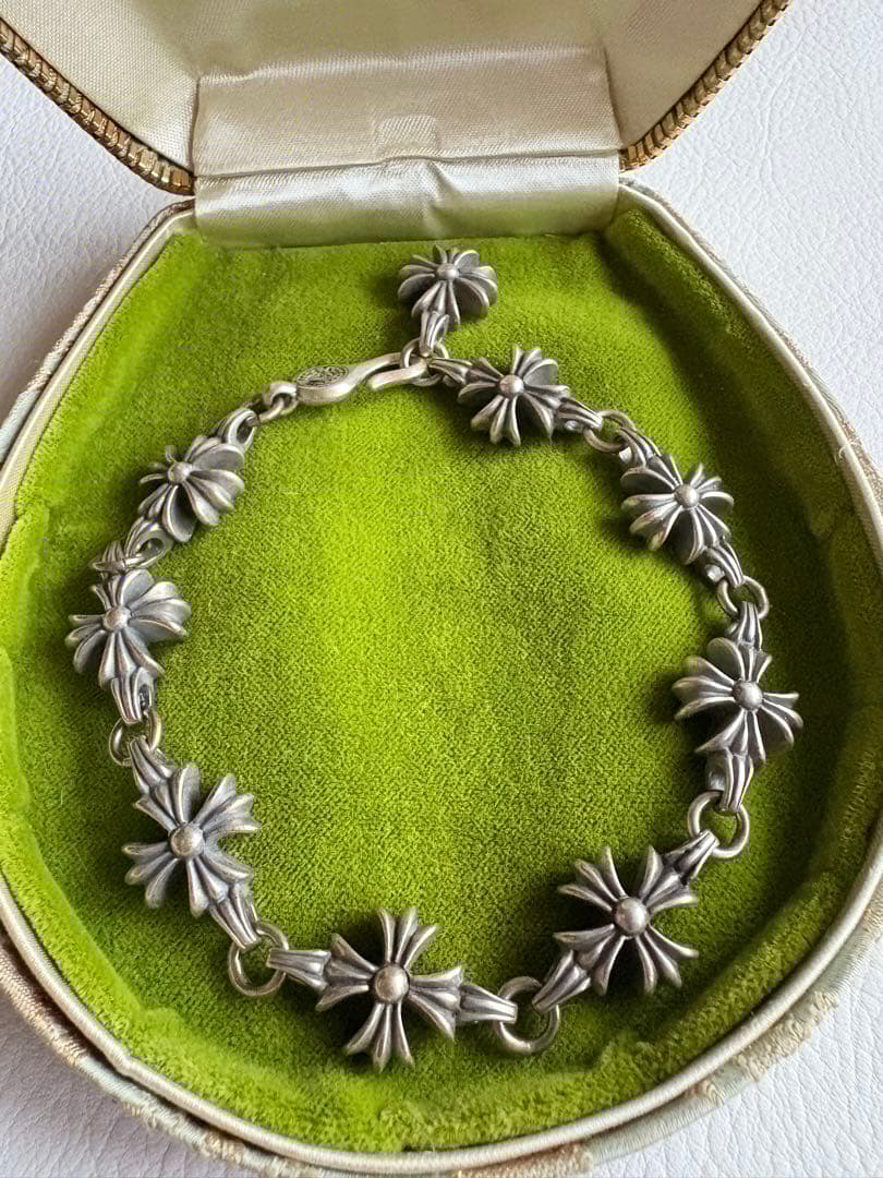 確認用。シルバーブレスレット・９２５・重量感