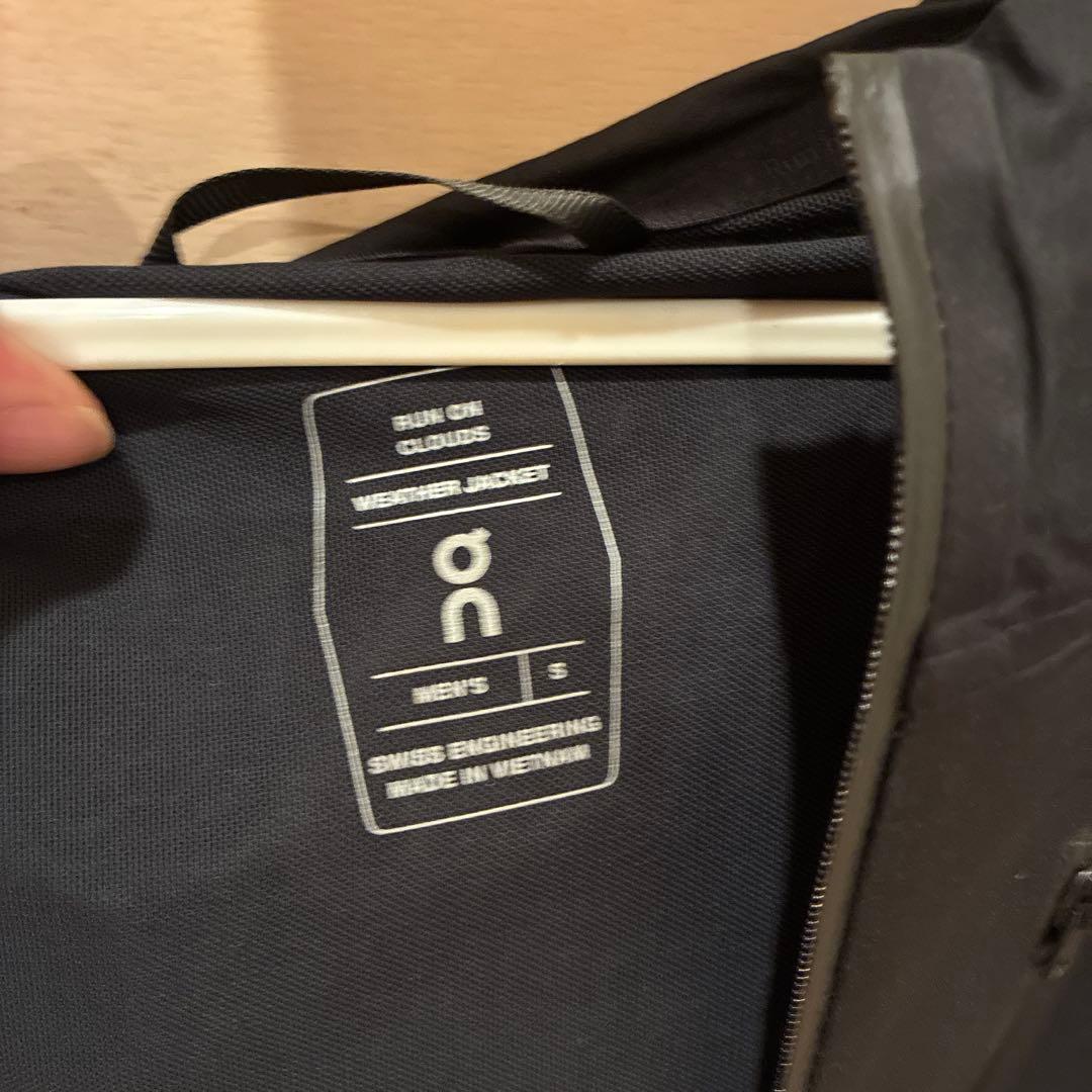 on ウェザージャケット　ブラック/グレー