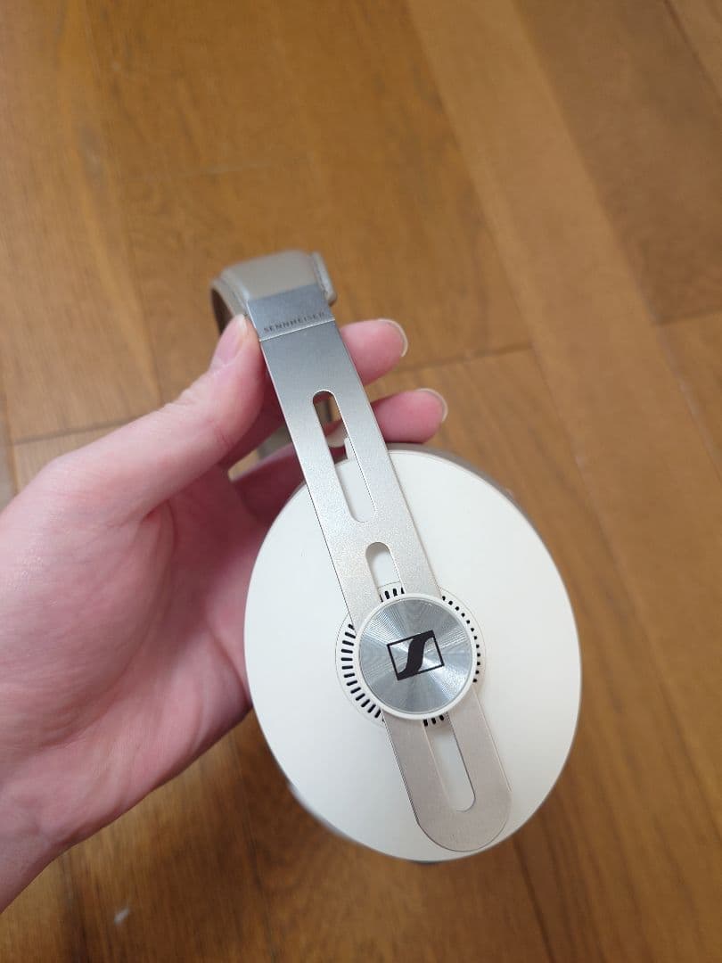 ヘッドホン Sennheiser MOMENTUM3