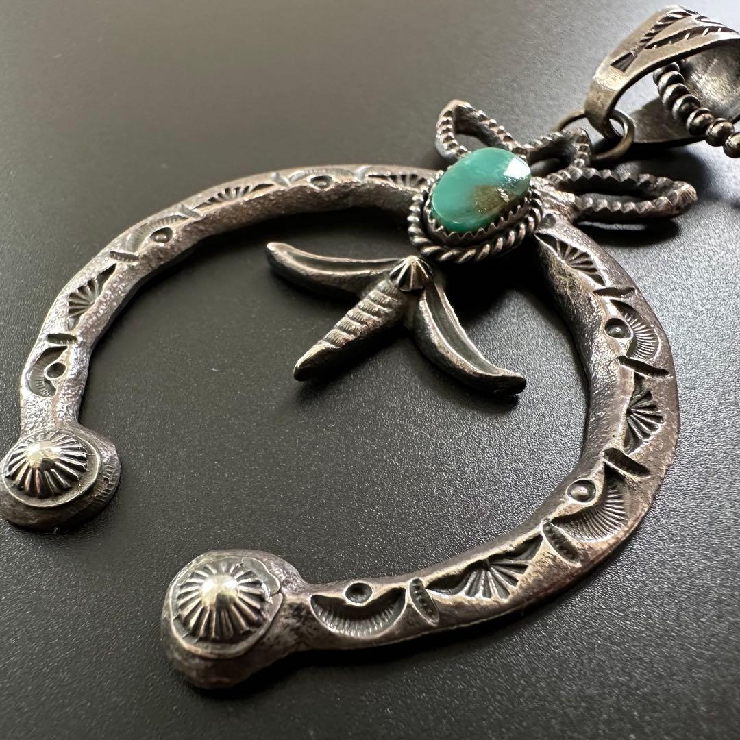 Navajo KEVIN BILLAH ナジャ ターコイズ付きネックレス