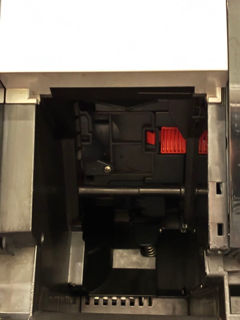 【価格変更中】デロンギ 全自動エスプレッソマシン ECAM23260SBN 美品