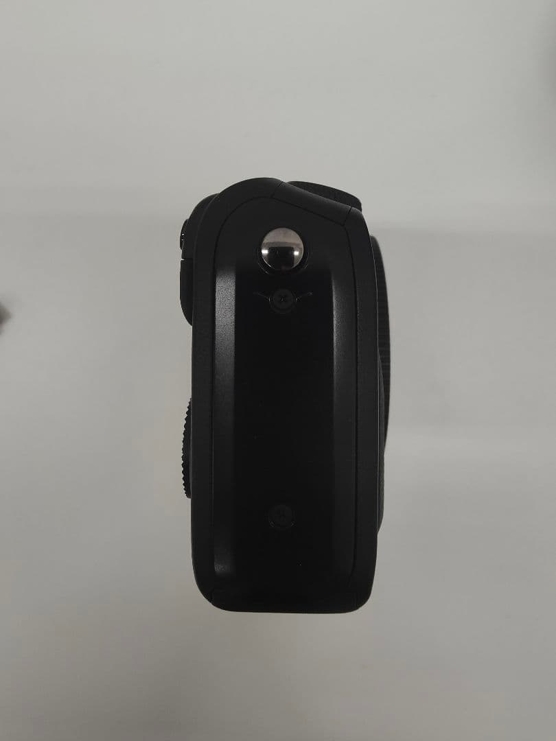 Canon EOS M ミラーレス一眼カメラ ダブルレンズセット