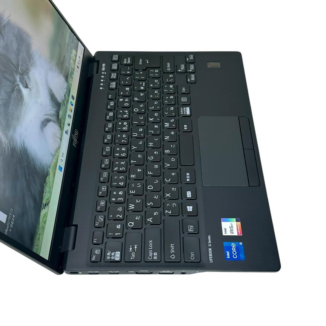 富士通 ノートパソコン バッテリ優秀 i5 11世代 U9311 超軽量 747