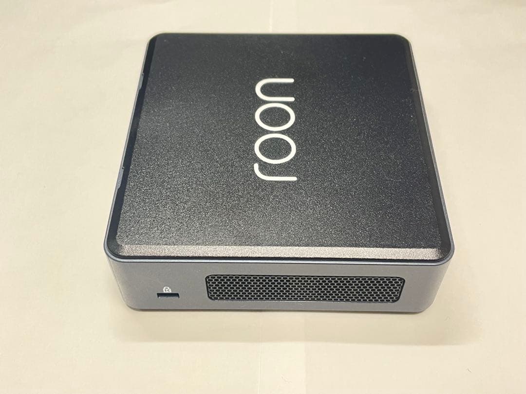 その他 Roon ROCK Core i5 BKNUC8v5PNK 8GB