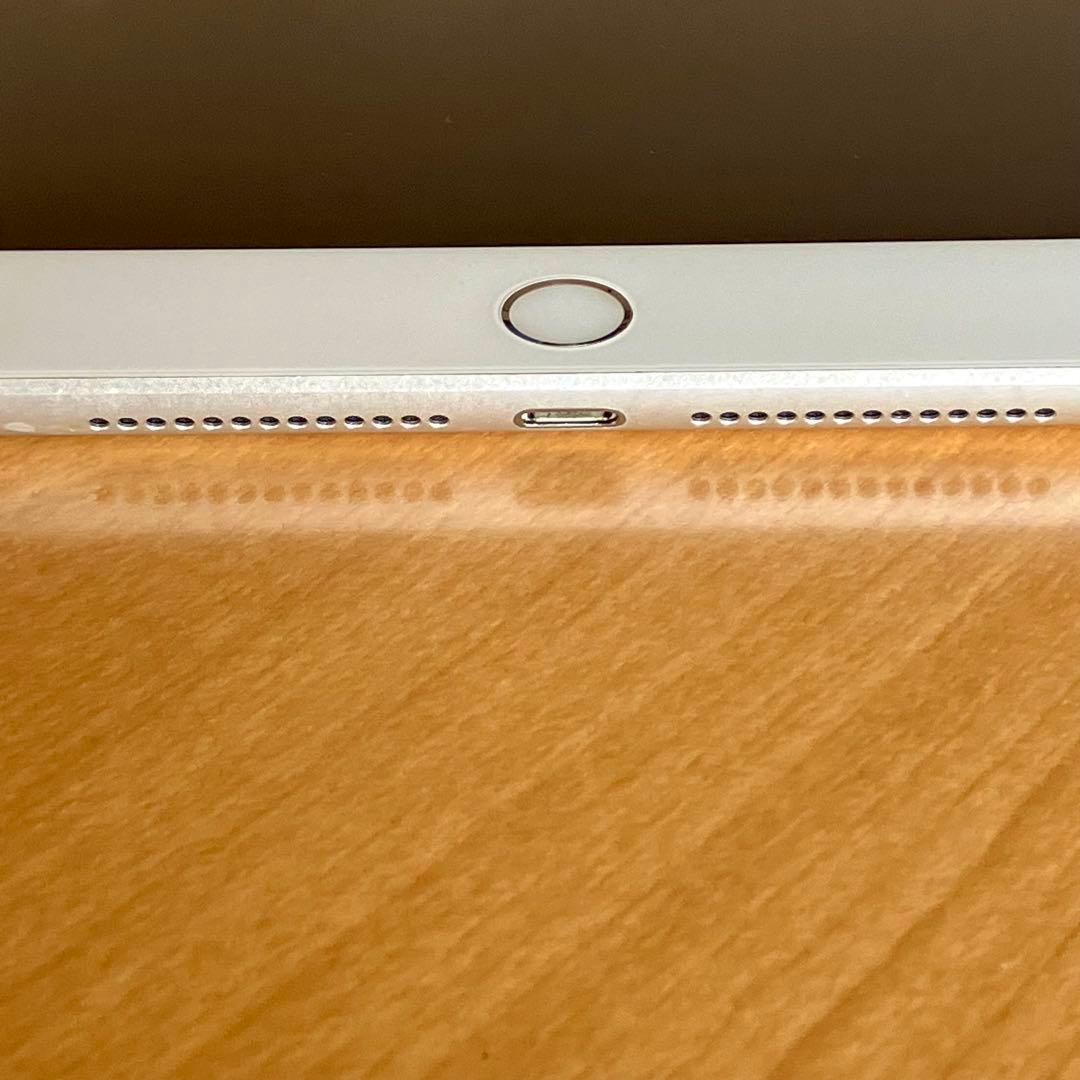 iPad 第5世代128GB Wi-Fiモデル A1822 スペースグレイ