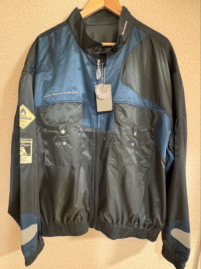 ずとまよ　ずっと真夜中でいいのに。コズミック　ナイロン　ジャケット　ネイビーXL