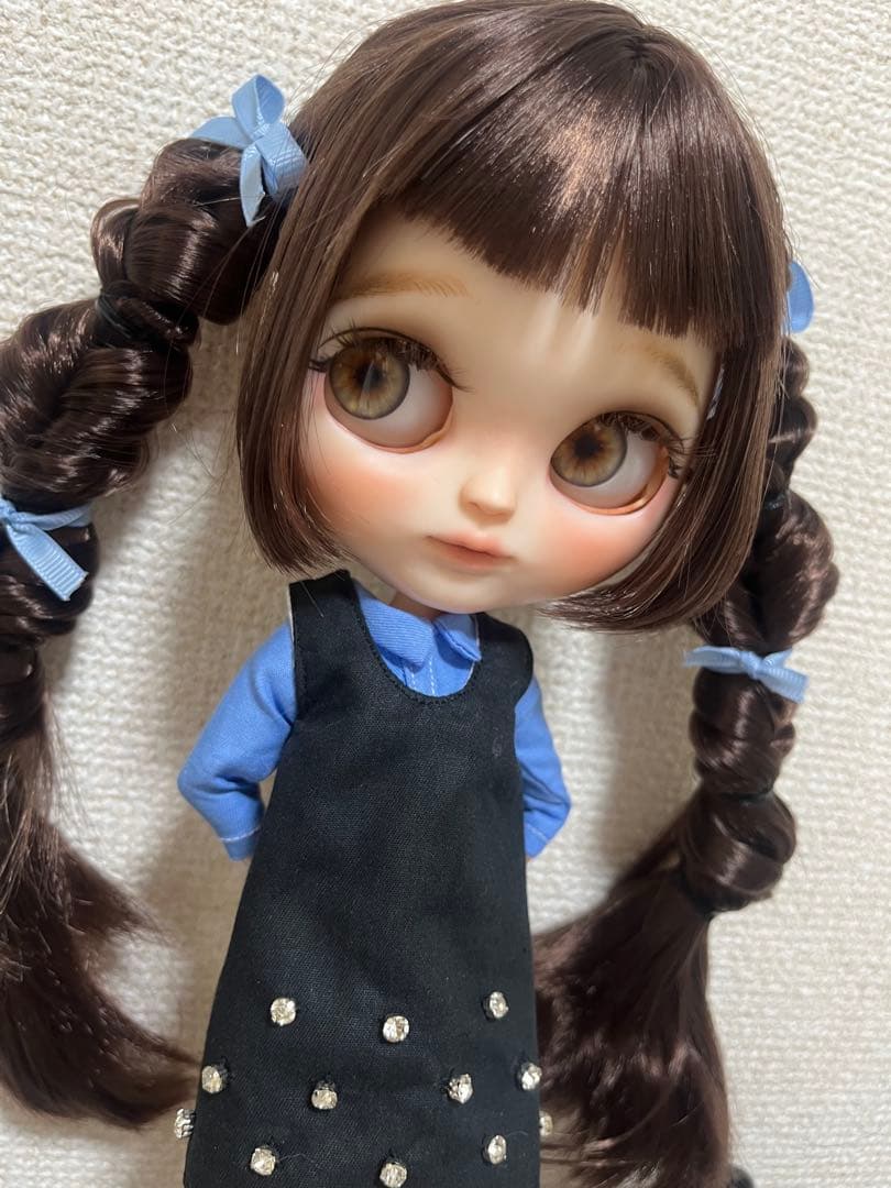 カスタムアイシードール　アウトフィット付き　オン眉ロングヘア