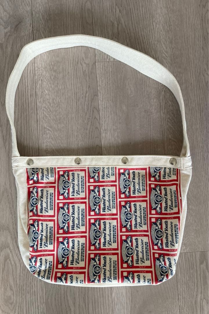 verdy x バドワイザー　ショルダーバッグ