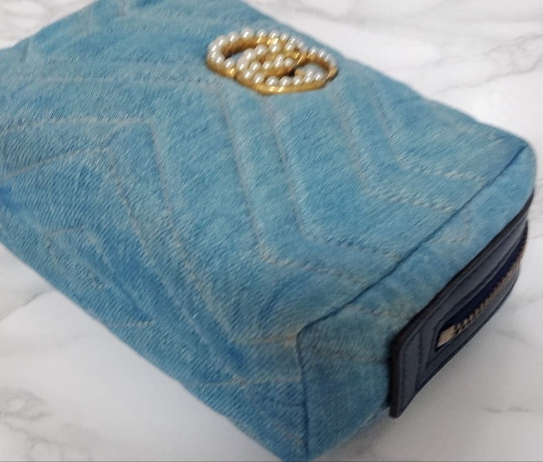 GUCCI グッチ GGマーモント デニム ポーチ パールロゴ