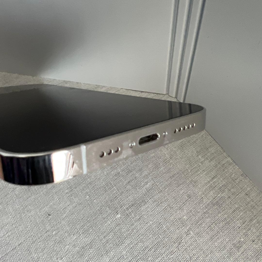 携帯電話本体 iPhone 12 Pro