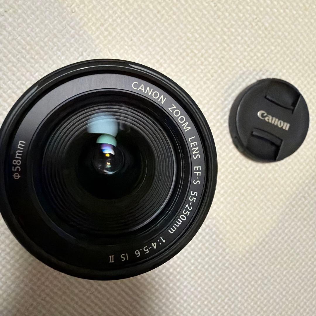 Canon製デジタル一眼レフカメラ　eos kiss x7