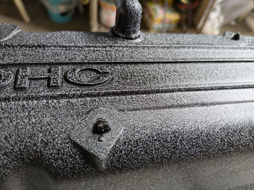 日産　NISSAN OHC L型エンジン　L6タペットカバー　結晶塗装　美品