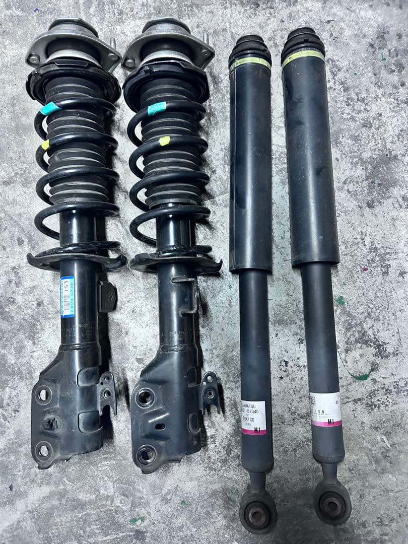 LA150S サスペンション