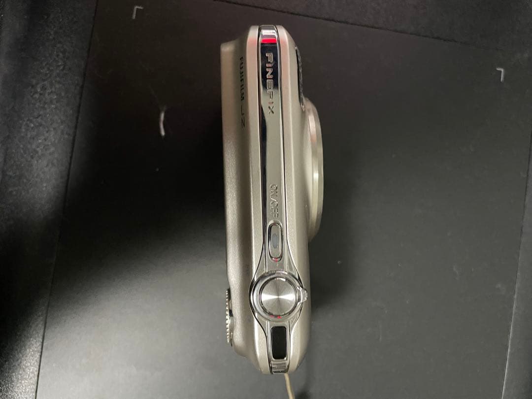 美品　FUJIFILM FINEPIX JZ300 コンパクトデジタルカメラ