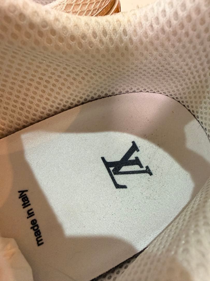 格安 本物 ルイヴィトン メンズ スニーカー