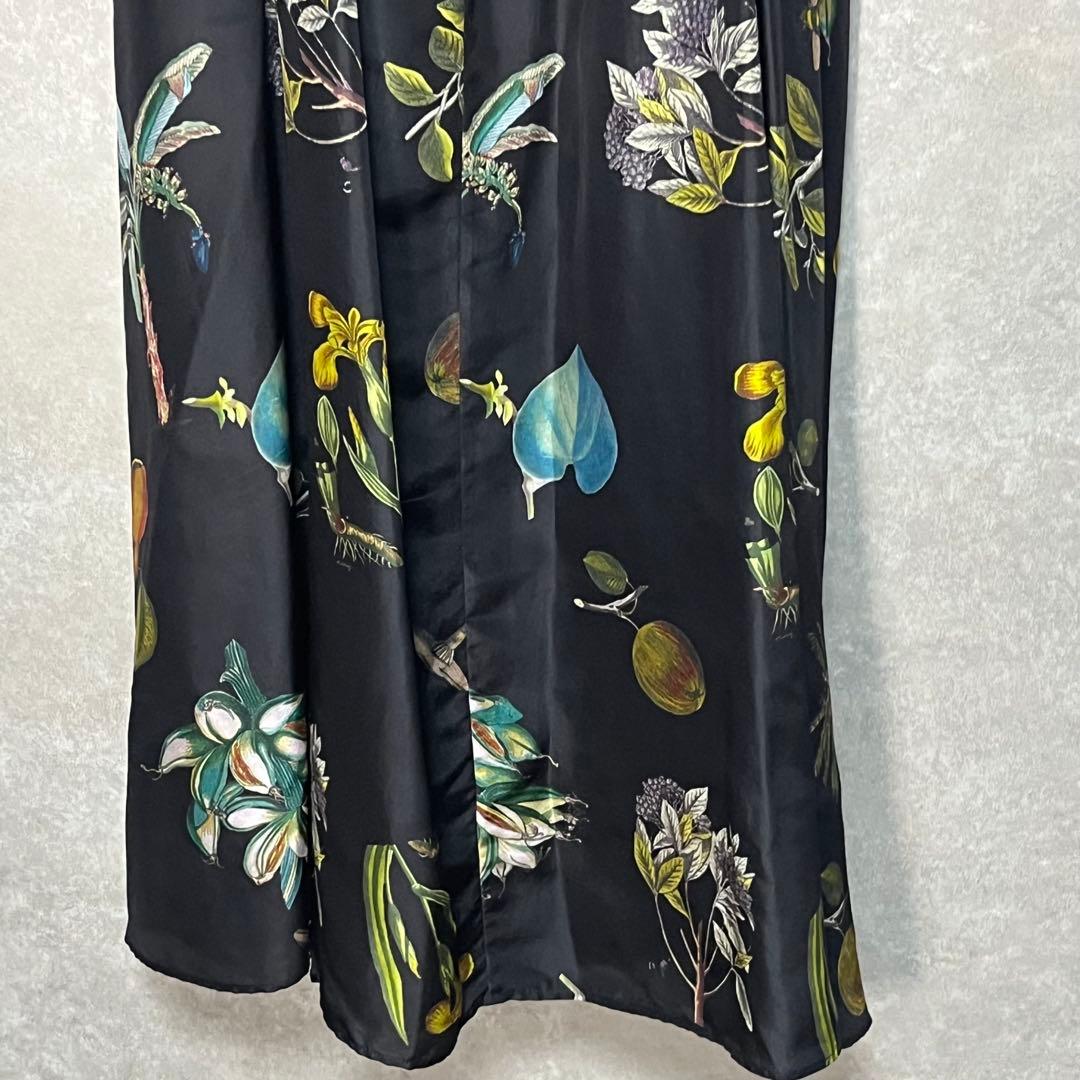 美品CABaNキャバン シルク　ボタニカルプリント ミディギャザースカート 花柄