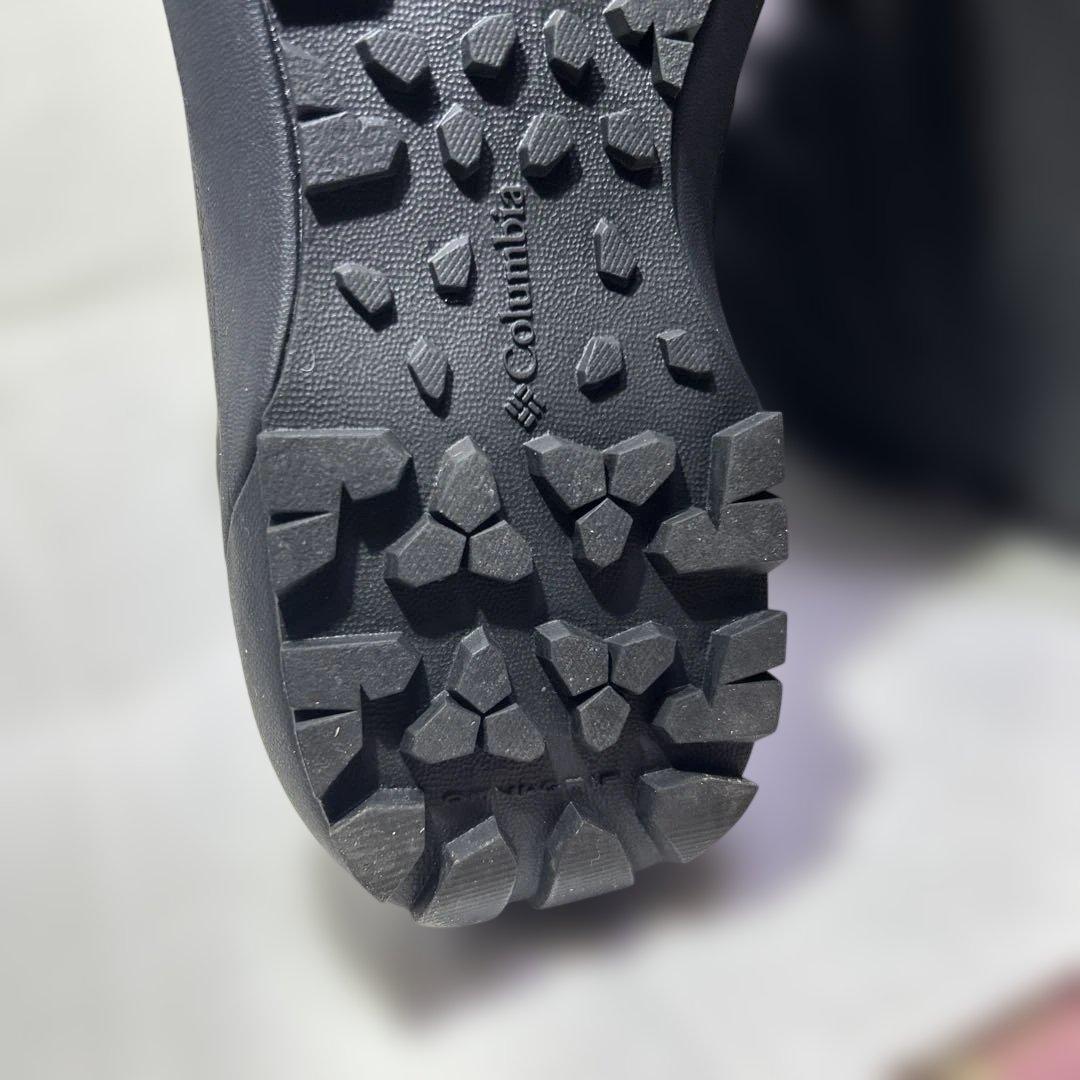 Columbia 人気の防水ブーツ ブラック　美品　綺麗です