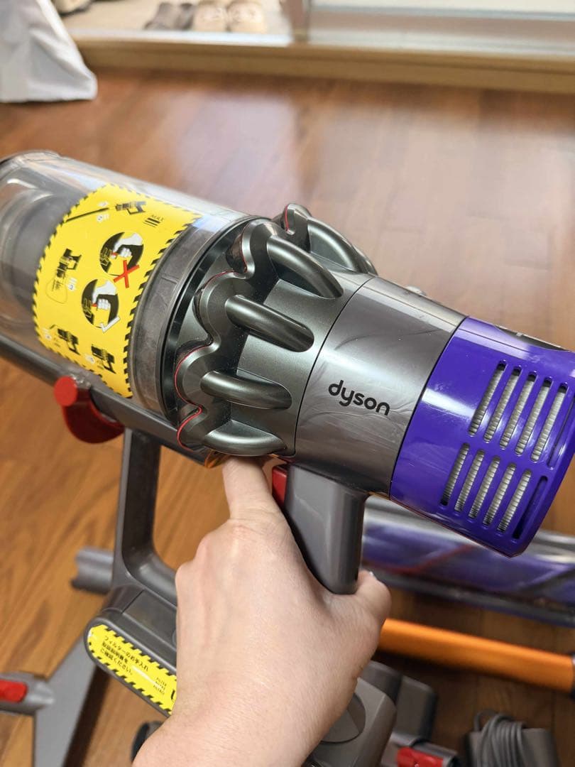 ◇ダイソンフルセット/dyson SV12/通電確認済 H