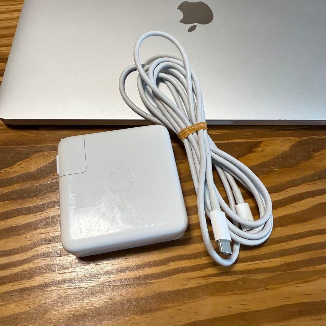 お*ー様 MacBook Pro 2020 i5 16GB 1TB 13インチ