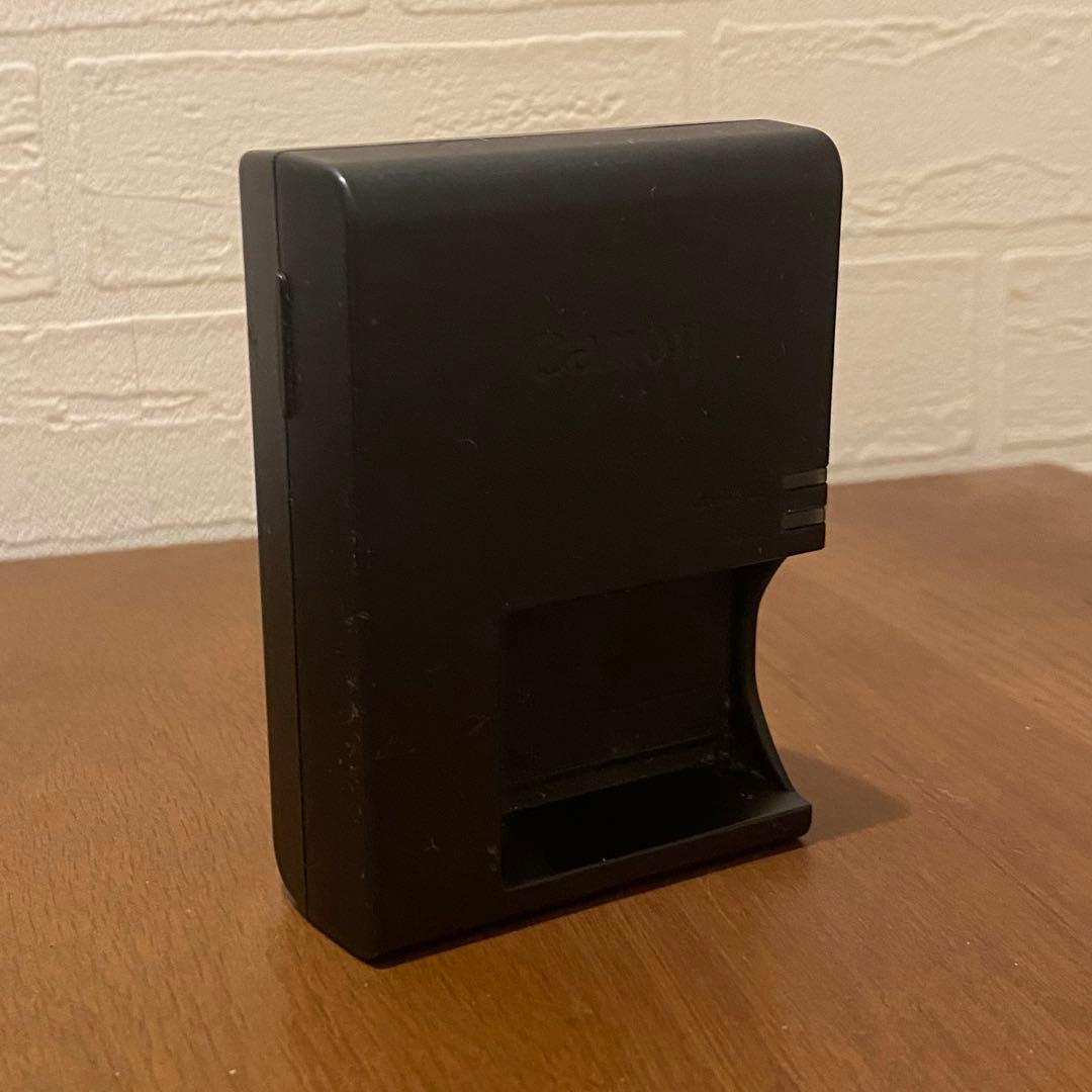 Canon EOSkiss x10 EF-S18-55 IS STMレンズキット