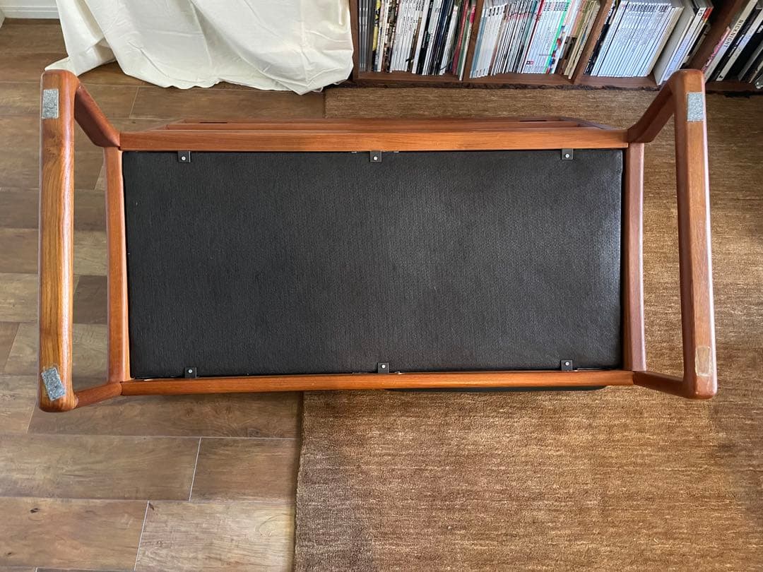 【プ】デューロン　Dyrlundダークグリーン レザー2人がけソファ