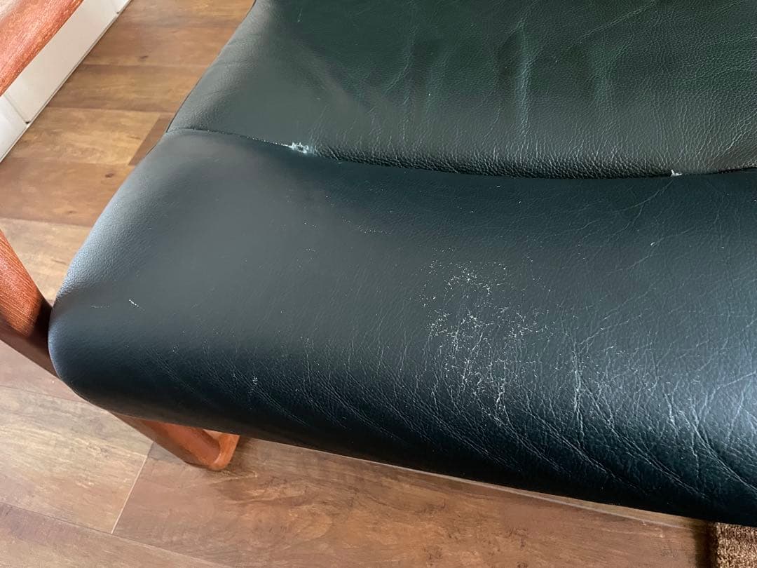 【プ】デューロン　Dyrlundダークグリーン レザー2人がけソファ