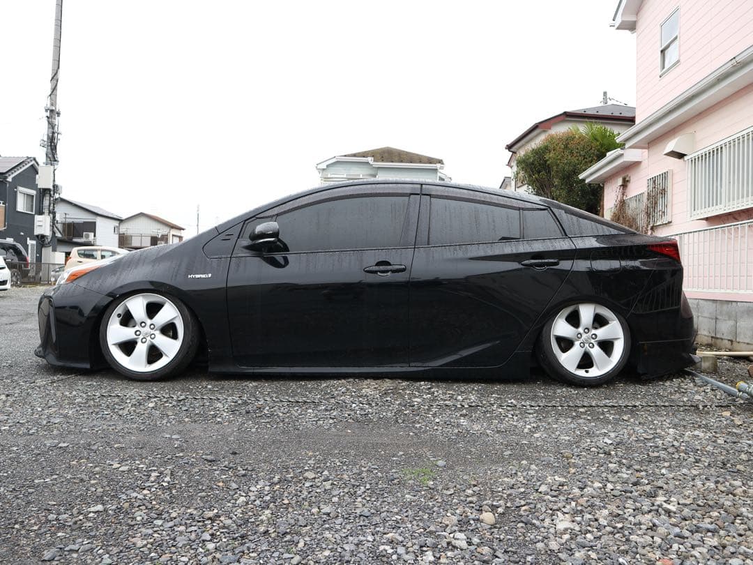 50プリウス 車高調