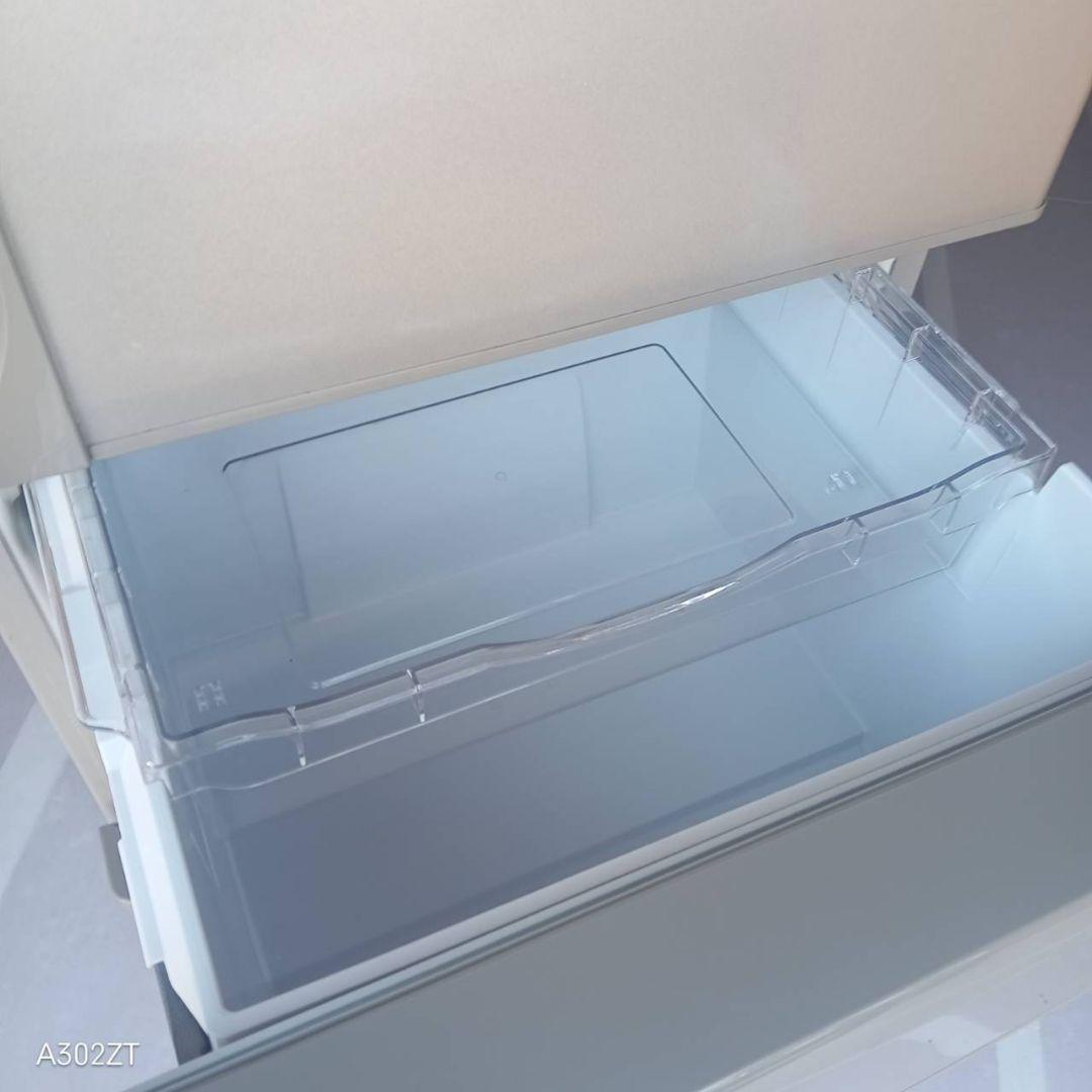 C065 送料設置無料　日立　人気モデル　大型冷蔵庫　265L