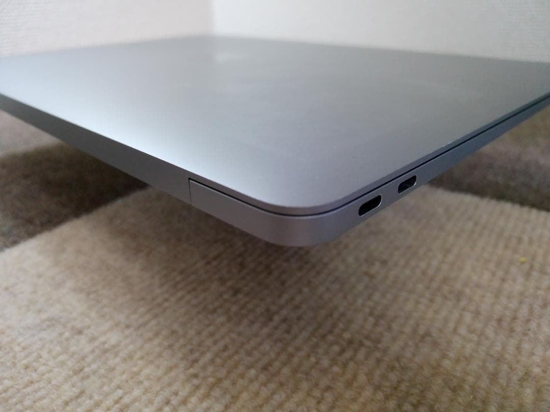 MacBook Air 2020 A2237 13㌅ M1 バッテリー 98%