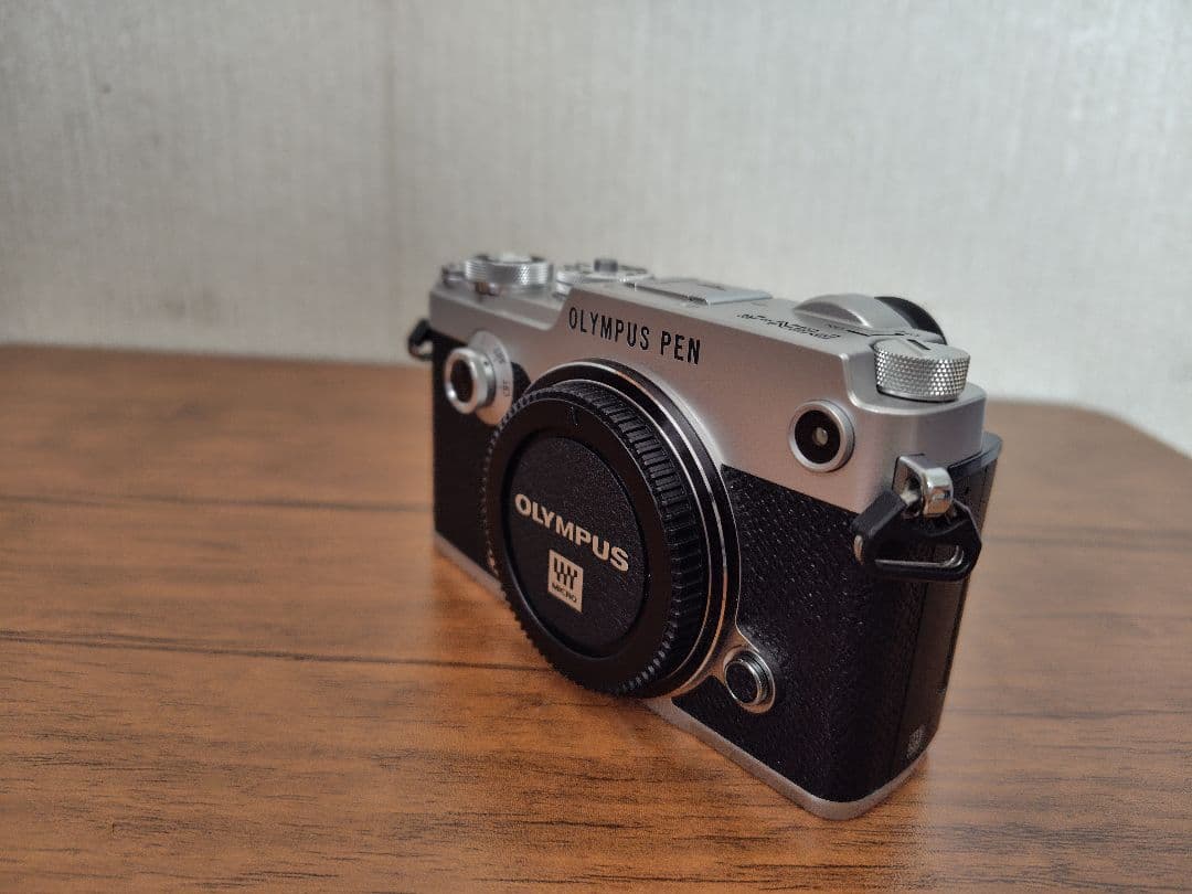 デジタルカメラ OLYMPUS PEN F